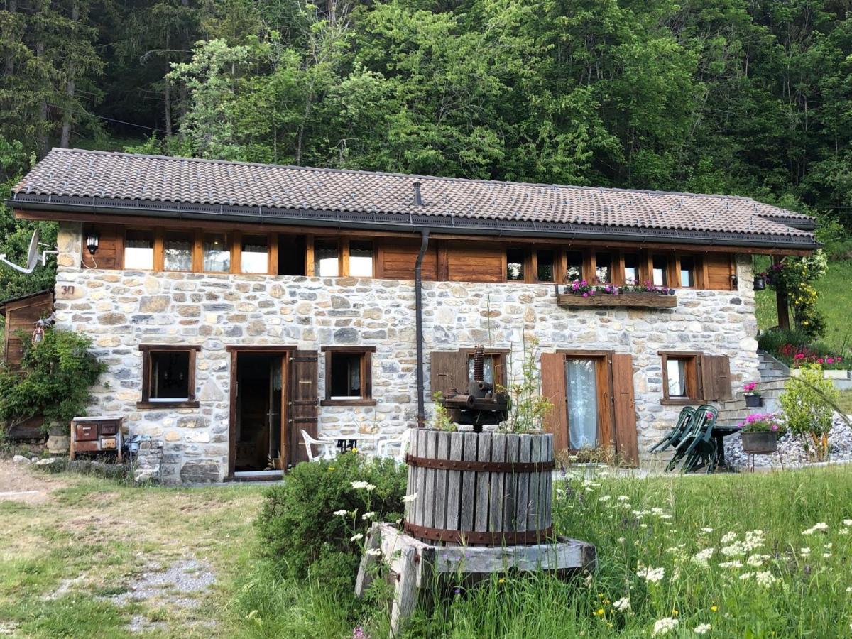 Villa A L'Oree Du Bisse Anzère Exterior foto